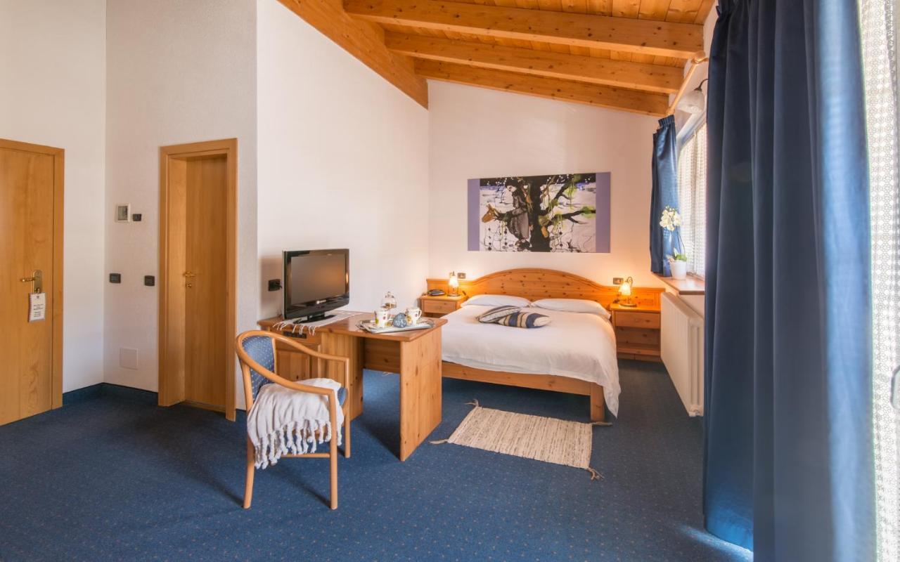 Sport Hotel Alpina Madesimo Exterior photo